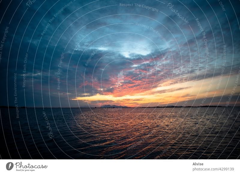 2021 06 01 Marsala Sonnenuntergang auf der Insel 2 MEER reisen Landschaft Wasser Natur Sizilien Tourismus Sommer Salz Italien Himmel Mühle Kochsalzlösung Lagune