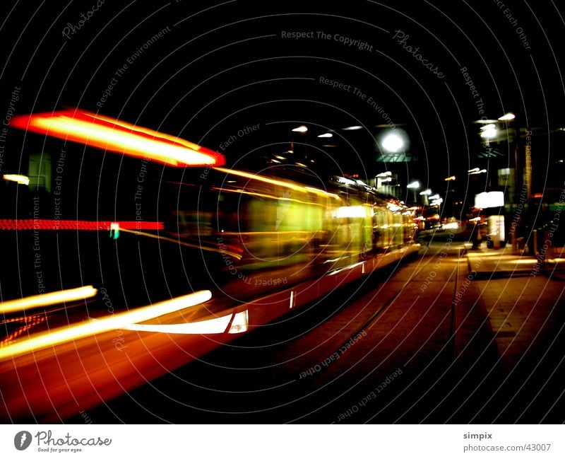 Strasbourg de nuit Straßburg Nacht Straßenbahn Langzeitbelichtung Station L'HOMME DE FER