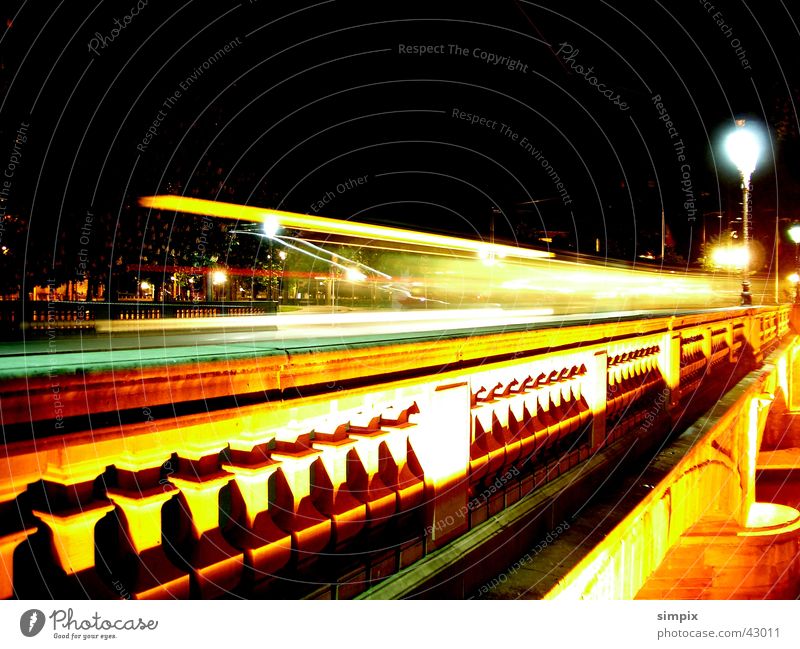 Strasbourg de nuit I Straßburg Nacht Straßenbahn Langzeitbelichtung Brücke Place de la République