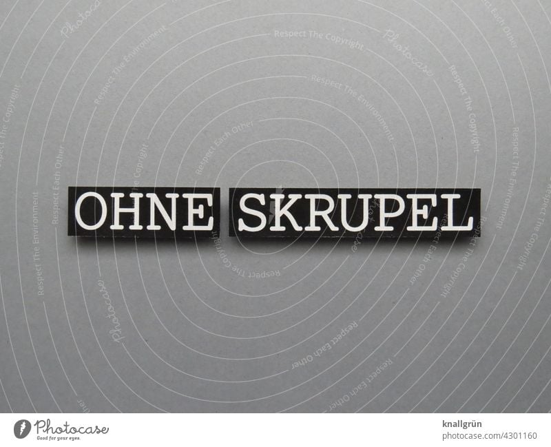 Ohne Skrupel skrupellos rücksichtslos egoistisch Gefühle Stimmung bedenkenlos bösartig Gemein perfide grausam unmenschlich gefühllos Kommunizieren Farbfoto