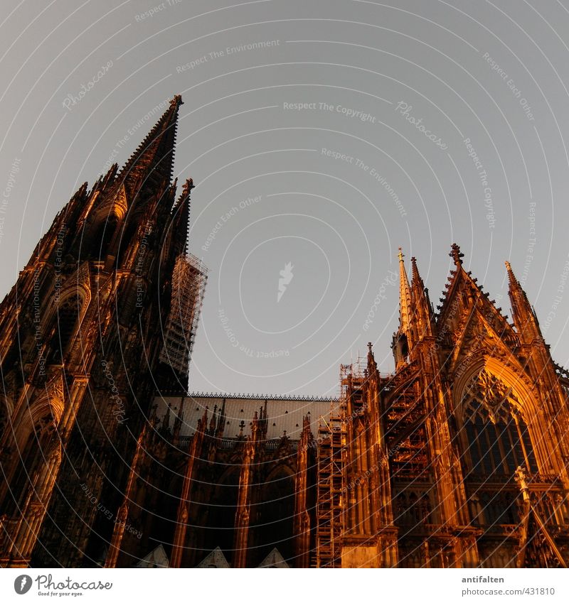 Domkloster 4 Architektur Kultur Köln Nordrhein-Westfalen Deutschland Stadt Stadtzentrum Kirche Bauwerk Fassade Dach Sehenswürdigkeit Wahrzeichen Kölner Dom