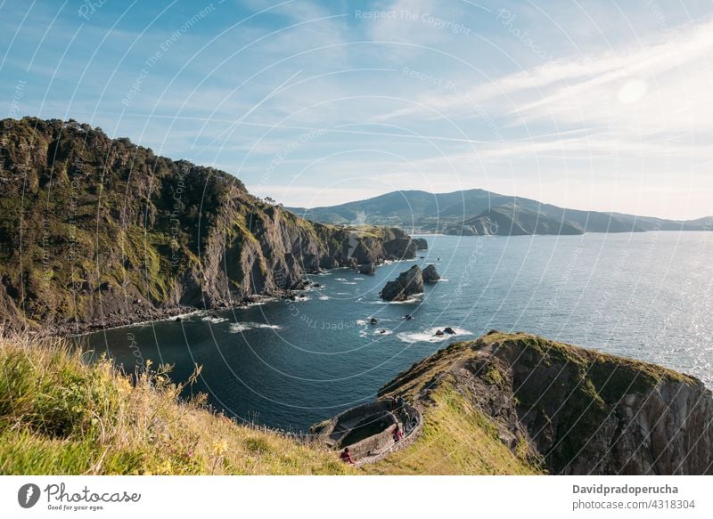 Erstaunliche Aussicht auf Felsen und Meer MEER Insel Klippe Sonnenuntergang Meereslandschaft Landschaft felsig erstaunlich San Juan de Gaztelugatxe Vizcaya