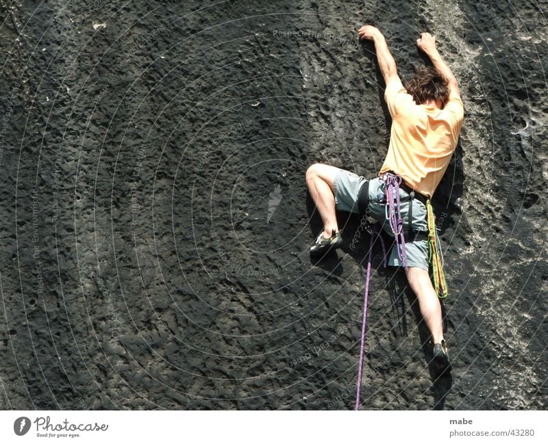 klettern im elbsandstein Freeclimbing Elbsandstein Sachsen Schweiz Extremsport Klettern Felsen sportklettern