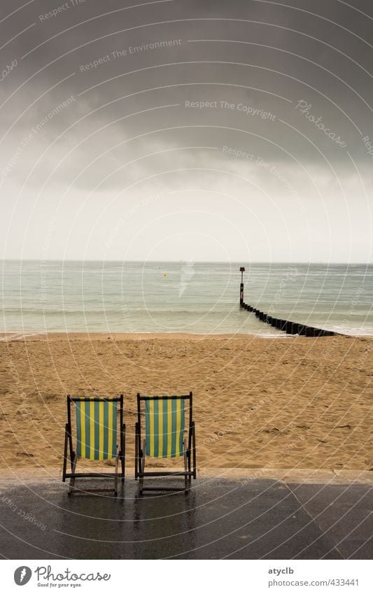 Auf dem Sonnendeck 2 Stil Glück Schwimmen & Baden Ferien & Urlaub & Reisen Tourismus Sommer Sommerurlaub Sonnenbad Strand Meer Sand Wasser Himmel Wolken