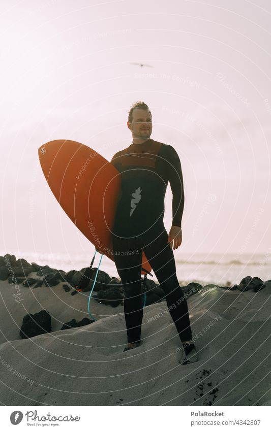 #AS# Surfer Dude Surfen Surfbrett Surfschule Surfers Paradise Board Fuerteventura Kanarische Inseln Wassersport Extremsport Meer Wellen Strand Küste Sport