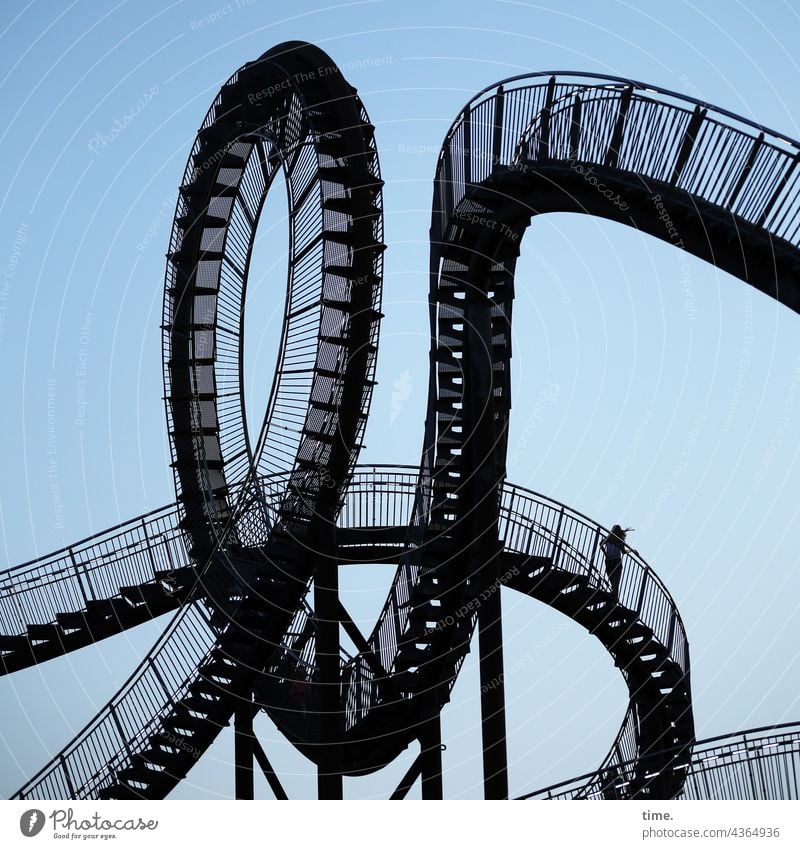 Stufen der Kunst (2) treppe kunstwerk stahl metall bogen schwingung Tiger and Turtle geländer treppengeländer architektur bauwerk