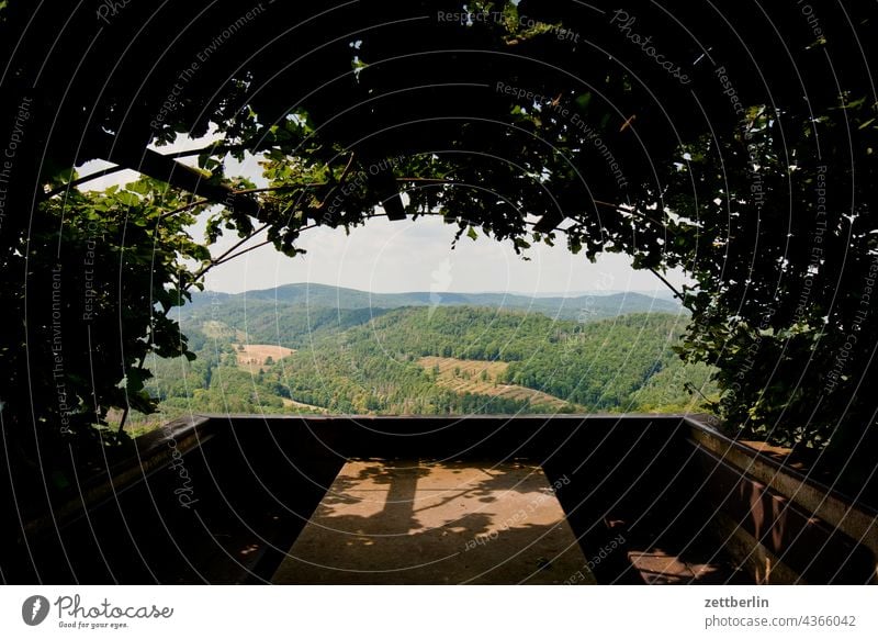 Blick von der Burg architektur ausflug burg deutschland eisenach erholung fachwerkbau faxchwerkhaus ferien geschichte gotik historie historisch landschaft