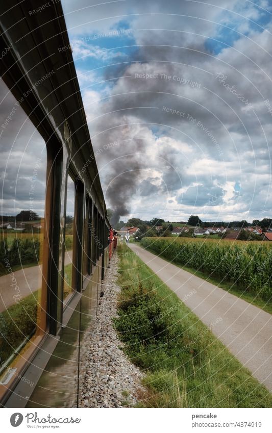 auf der schwäbsche eisenbahne Eisenbahn historisch Wagon schwäbisch fahren gemütlich reisen Ochsenhausen Verkehr Gleise Bahnfahren Lokomotive Personenzug