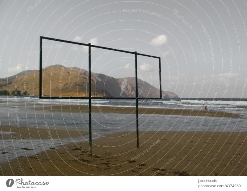 Erhebung einer Landschaft am Strand im Rahmen Küste Mittelmeer Kreta Idylle Werbeschild Kulisse Gedeckte Farben Strukturen & Formen Metallrahmen Silhouette