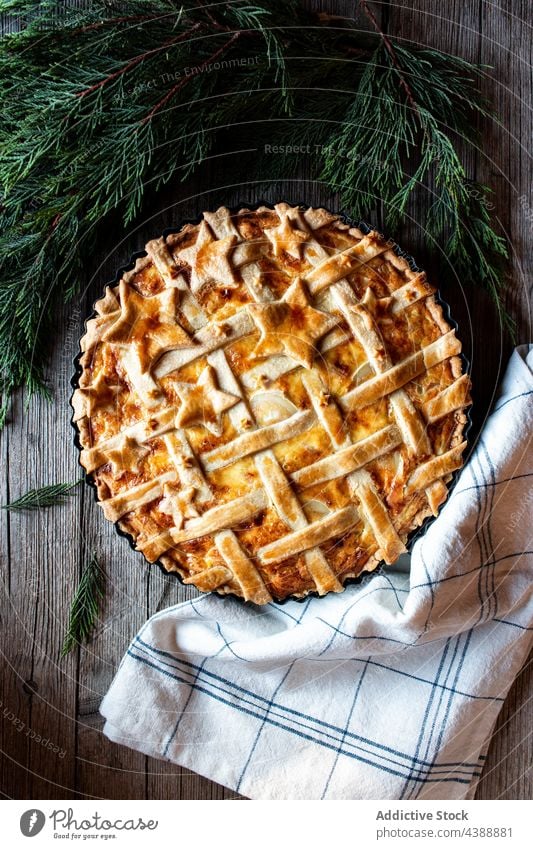 Appetitlich gebackener offener Kuchen Pasteten Lebensmittel Gebäck selbstgemacht Küche Mehl traditionell Bestandteil Bäckerei frisch lecker süß Dessert