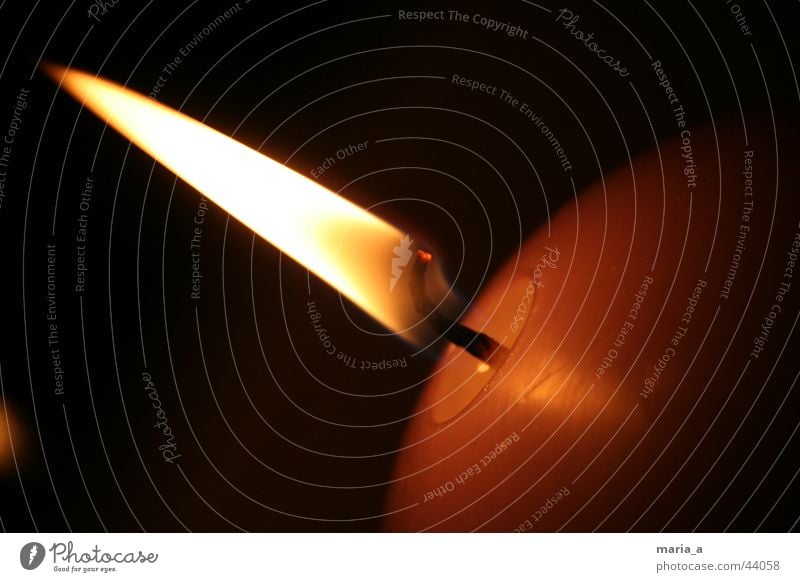Kerze #1 Licht dunkel rund Kerzendocht Brand Flamme verrückt