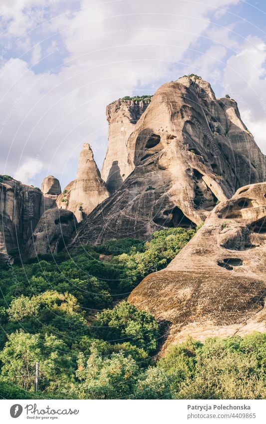 Berg in Meteora Griechenland bei Sonnenuntergang Berge u. Gebirge Landschaft Felsen Natur Sommer kalambaka