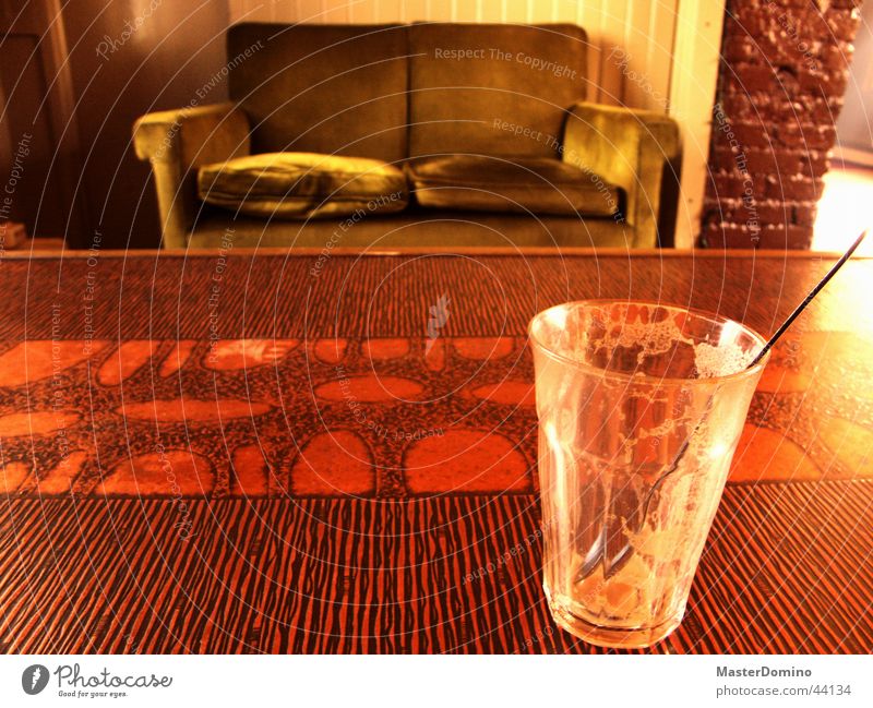 Kaffibarinn Sofa Café Milchkaffee Tisch leer Fototechnik Glas