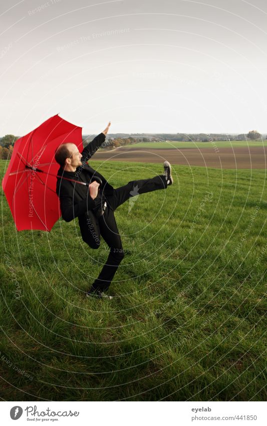 Ave Centurio Mensch maskulin Junger Mann Jugendliche Erwachsene 1 30-45 Jahre Umwelt Natur Landschaft Pflanze Himmel Wolken Herbst Wetter schlechtes Wetter Gras