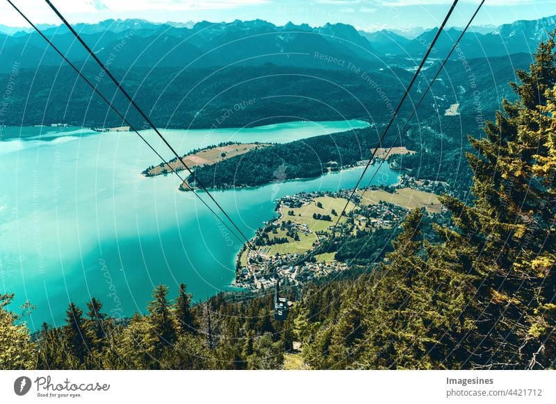 Bayern und Luftseilbahn - Herzogbahn mit Walchensee. Oberbayern Alpen Bayern Deutschland Europa Abenteuer Schönheit in der Natur Seilbahn Stadt Wolken - Himmel