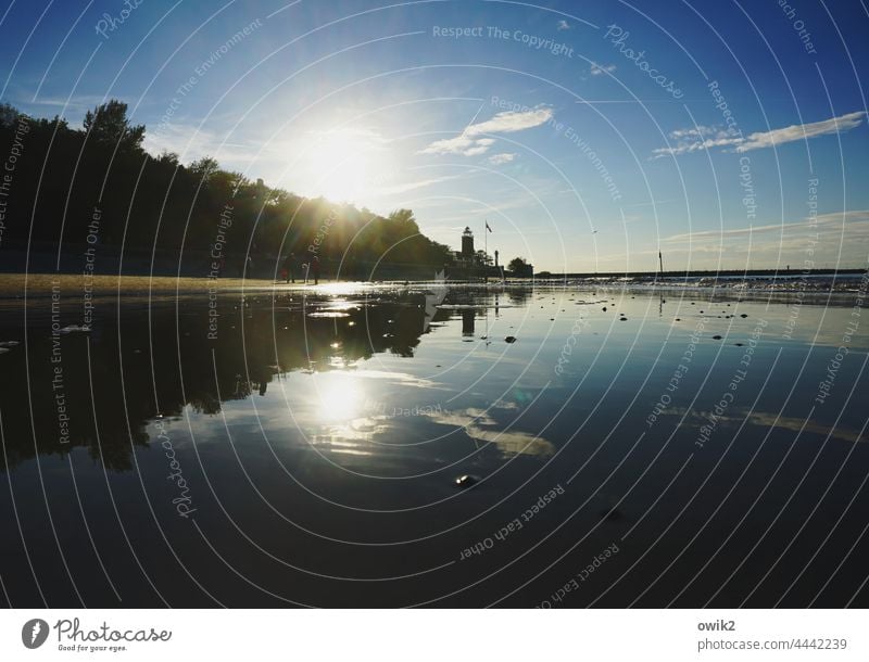 Strand bei Kolberg Kolobrzeg Leuchtturm Polen Idylle Sehnsucht Außenaufnahme Reflexion & Spiegelung Dämmerung Abend Panorama (Aussicht) Schönes Wetter Herbst