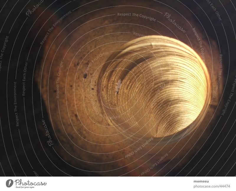 in den schlauch geguckt... Schlauch Tunnel Durchblick Licht Handwerk Feuerwehr Schatten