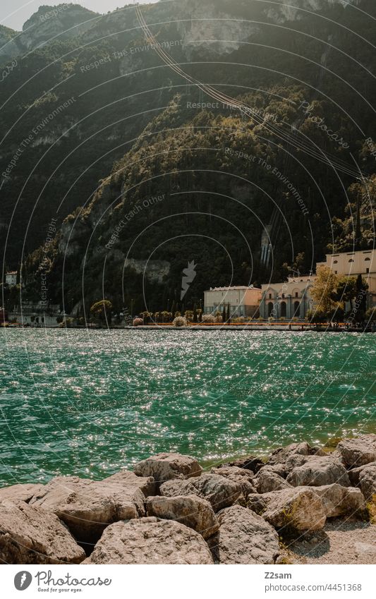 Gardasee / Riva del Garda gardasee Vagination sehen Urlaub Sommer Sonne Wärme gebirge Berg heben Spiegelung mediterran Reise Natur norditalien Erholung freizeit