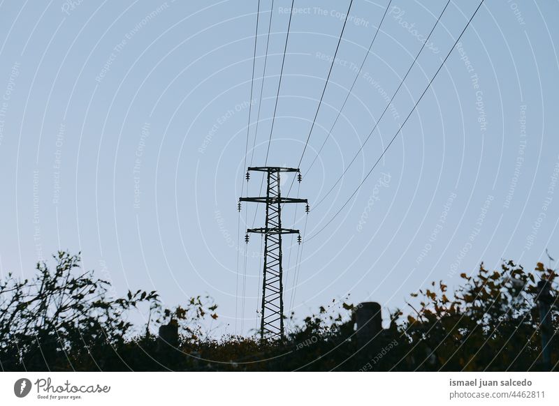 Silhouette eines Strommastes Turm Elektrizität Elektrizitätsturm Stromtransport elektrischer Turm Energie Mitteilung Kraft Spannung Technik & Technologie