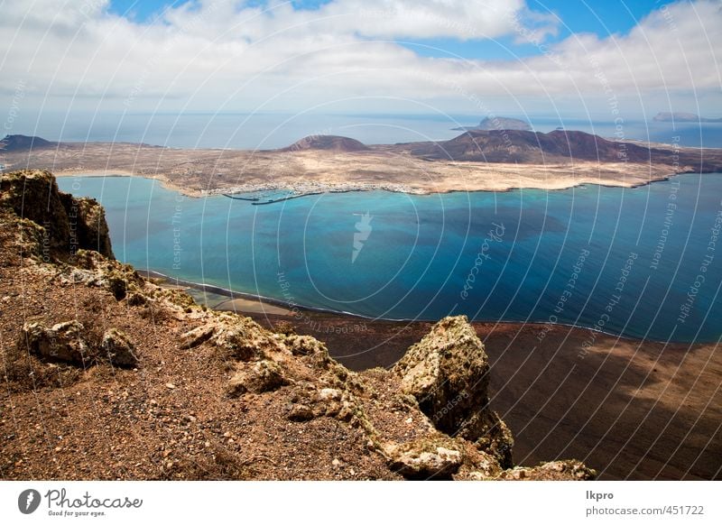 Wolke Strand Wasserküste und Sommer in Lanzarote Spanien Ferien & Urlaub & Reisen Tourismus Ausflug Meer Insel Wellen Natur Landschaft Pflanze Sand Himmel