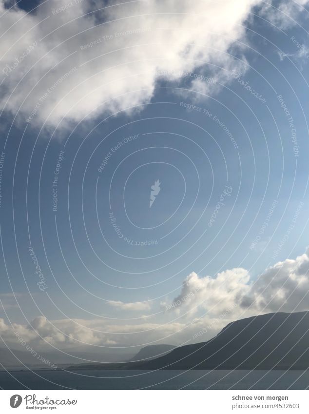 endlose ruhe Island fjord himmel Landschaft natur Außenaufnahme Natur Farbfoto Menschenleer Umwelt Tag Himmel Klima Wolken Stimmung Felsen außergewöhnlich