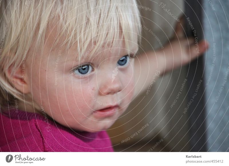 Lotte Pulver Gesundheit Spielen Muttertag Kindererziehung Bildung Kindergarten lernen Mensch Kleinkind Mädchen Kindheit Kopf 1 1-3 Jahre blond beobachten