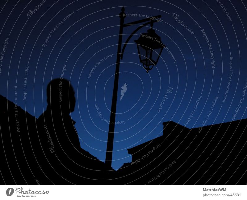 Nachtstunde Frankreich Bretagne Tréflez Dorf Laterne Silhouette Europa Schatten