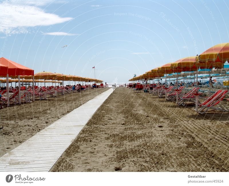 Einheitsurlaub Strand Meer Sonnenschirm Ferien & Urlaub & Reisen Italien gestaltbar Sommer Küste Himmel Sand