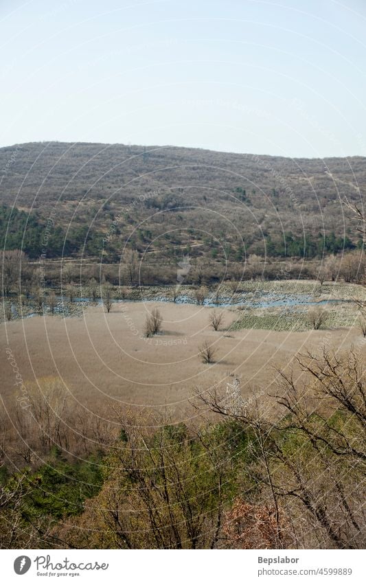 Karstsee Doberdo, Italien Biodiversität Kanäle Depressionen Tauchen epigeal Karstdepressionen Karst-Kalksteinrücken Karstfluß mit Überschwemmung