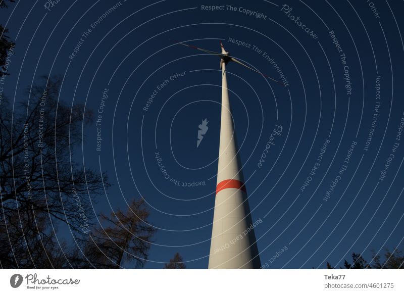 Abendsonnenwindrad #2 windenergie strom windstrom luft wald winter grüne energie
