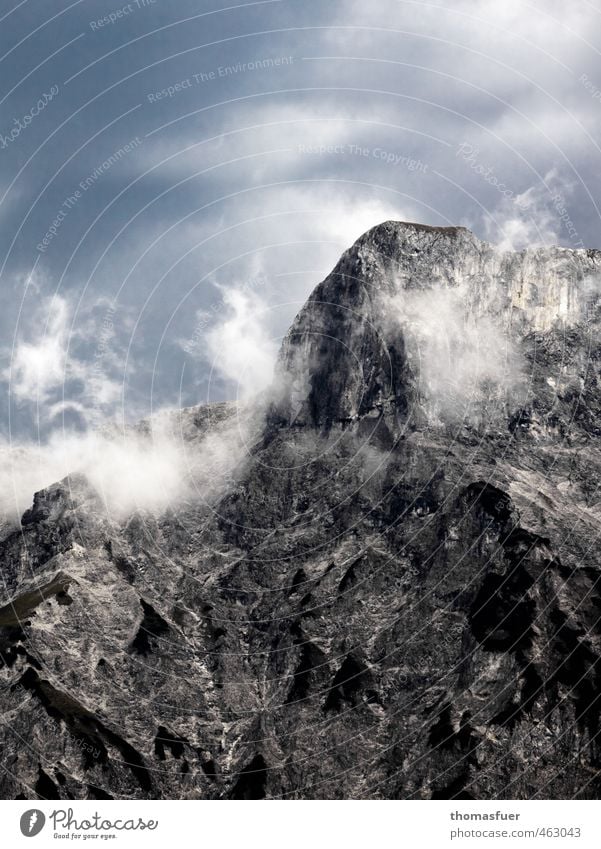 Massiv Ferien & Urlaub & Reisen Ausflug Abenteuer Freiheit Berge u. Gebirge Klettern Umwelt Natur Landschaft Himmel Wolken Horizont Herbst schlechtes Wetter