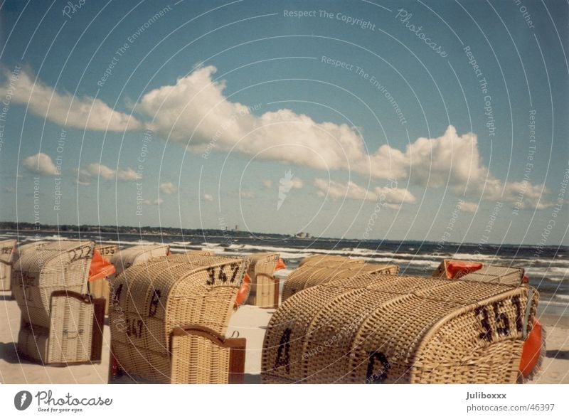 70er-Jahre-Strand Ferien & Urlaub & Reisen Strandkorb Wolken Meer Siebziger Jahre Fröhlichkeit Außenaufnahme Sonne Sand Ostsee Himmel Freiheit Glück Landschaft