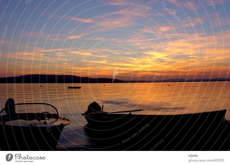 Boote Wasserfahrzeug See Sonnenuntergang Abenddämmerung Himmel