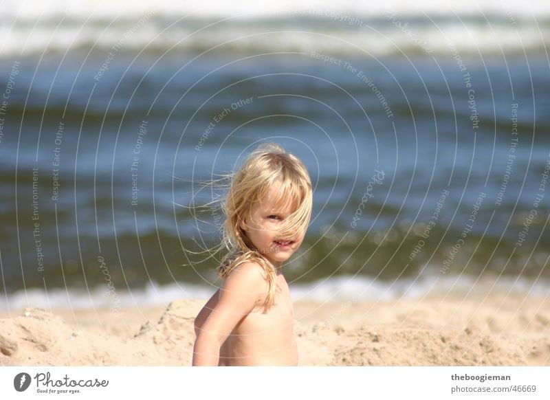 maya am strand Maya Strand Kind Mädchen blond Sonne Haare & Frisuren