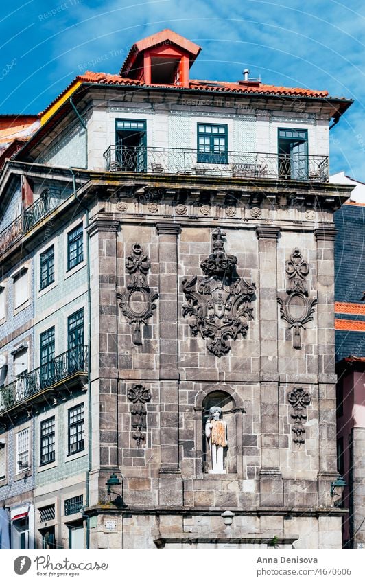 Das Stadtzentrum von Porto im Herbst Portugal stadt porto Europa Architektur historisch urban Wahrzeichen Portugiesisch Tourismus Großstadt Anziehungskraft