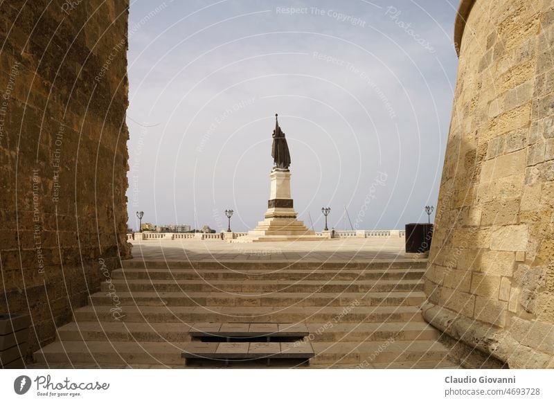 Otranto, historische Stadt im Salento, Apulien, Italien Adriatico Europa Juni lecce antik Architektur Gebäude Großstadt Stadtbild Küste Farbe Tag Außenseite