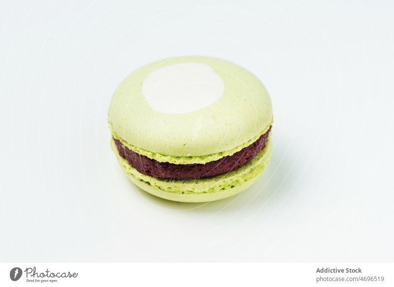 Leckere Pistazienmakronen mit Füllung Macaron Dessert süß Konfekt Konditorei schwelgen Leckerbissen Lebensmittel Geschmack frisch geschmackvoll lecker