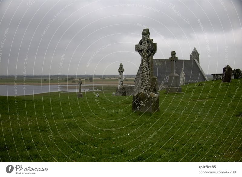 High Cross Grab Friedhof high cross Rücken Republik Irland grave yard Bauernhof graveyard