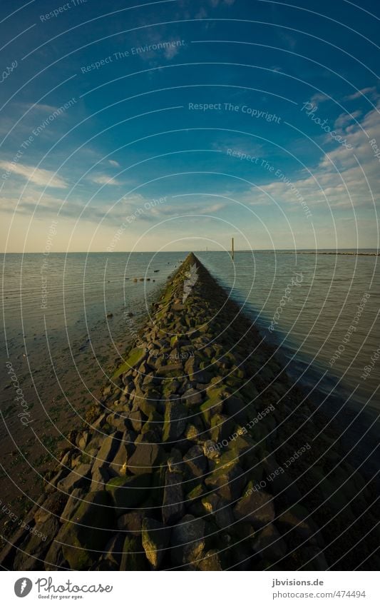 Bis zum Rand der Erde Natur Landschaft Wasser Himmel Felsen Küste Nordsee Meer Stein Menschenleer Unendlichkeit ruhig Symmetrie Ferne Farbfoto Außenaufnahme