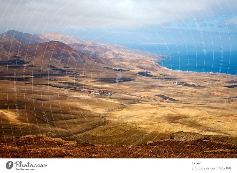 Zarote Blick von oben in Spanien Afrika Ferien & Urlaub & Reisen Ausflug Sommer Strand Meer Haus Natur Landschaft Sand Himmel Wolken Hügel Felsen Küste Dorf