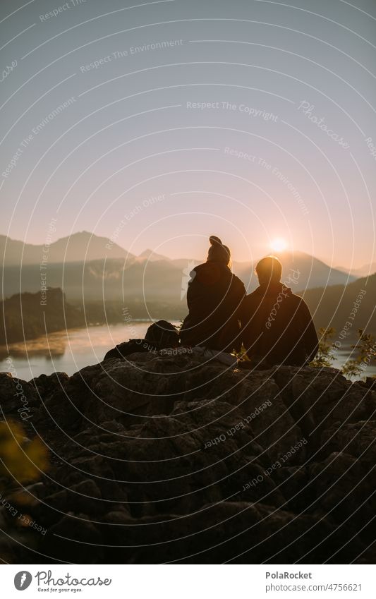 #A0# Sonnenaufgang in den Bergen Morgen Sonnenaufgang - Morgendämmerung genießen Leben Lebensfreude Perspektive Berge u. Gebirge Bergsteigen Romantik romantisch