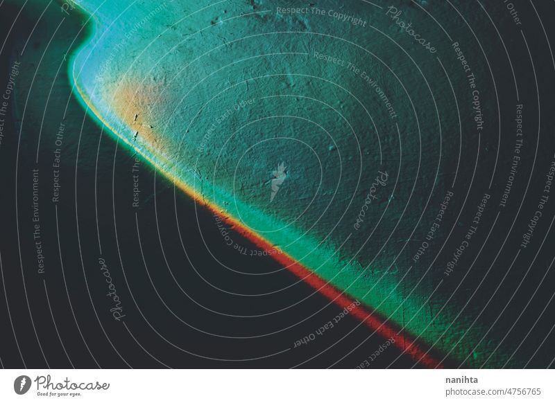 Abstraktes Bild von bunten Formen von Licht gegen schwarzen Hintergrund Farbe Malerei abstrakt farbenfroh intensiv pulsierend dunkel Dunkelheit Synthesizer