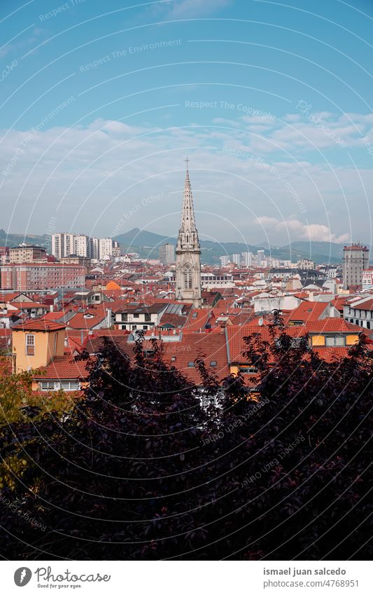 Stadtbild von Bilbao Stadt, Spanien, Reiseziele Großstadt Fassade Gebäude Architektur Struktur Konstruktion Ansicht Stadtansicht Fenster Dach Haus heimwärts