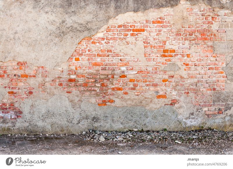 Backsteinwand bauen Wand Muster Strukturen & Formen Putz Verfall kaputt Mauer Bauwerk Baustelle Renovieren Fassade baufällig Wandel & Veränderung Zahn der Zeit