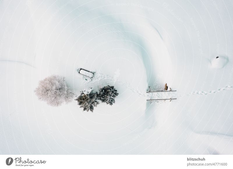 Schneeinsel schnee winter luftaufnahme cozy aerialphoto snow berge ice eis island winterlandschaft schweiz weiss suisa switzerland suisse steps steps in snow