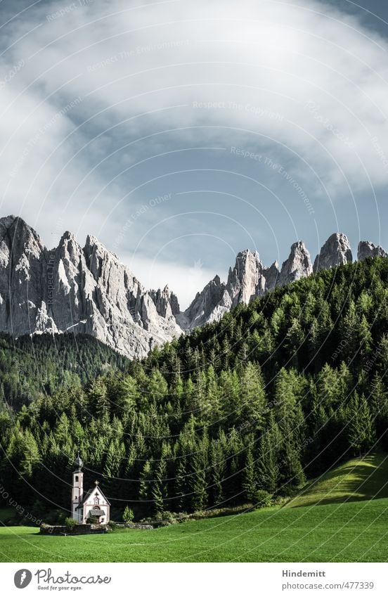 Ein Kirchlein steht im Walde ... (2) Ferien & Urlaub & Reisen Tourismus Himmel Wolken Sommer Schönes Wetter Hügel Felsen Alpen Berge u. Gebirge Gipfel Dolomiten