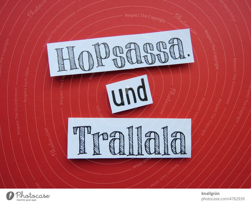 Hopsassa und Trallala singen Tanzen lustig Gefühle Feiern hopsassa trallala Feste & Feiern Freude Party Stimmung Farbfoto Fröhlichkeit Gute Laune Lebensfreude