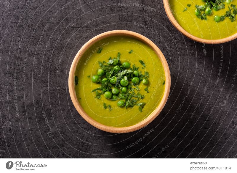 Grüne Erbsensuppe schwarz Schalen & Schüsseln Essen zubereiten Sahne cremig Diät Abendessen Lebensmittel grün Gesundheit Küchenkräuter Mahlzeit Ernährung