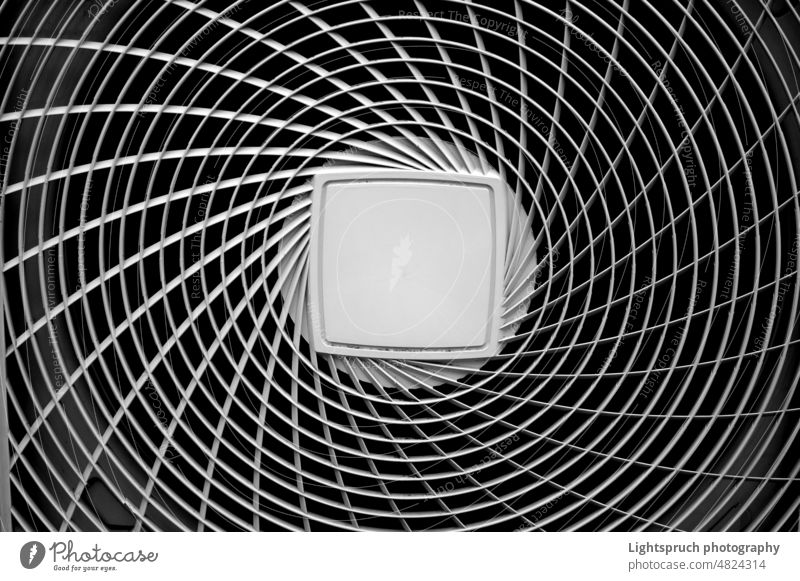 Nahaufnahme von einer Klimaanlage. Abstraktes Hintergrundbild. horizontal Luftkanal Industrie Schwarzweißfoto Technik & Technologie kalte Temperatur