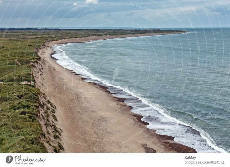 Blick vom Kalksteinfelsen Bjulberg auf die Landschaft an der Nordseeküste in Jütland, Dänemark Aussicht Luftaufnahme Strand Weite Nationalpark Nationalpark Thy